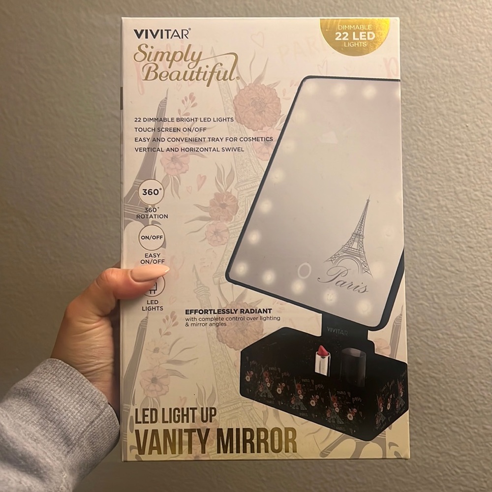 Vivitar LED light up vanity mirror